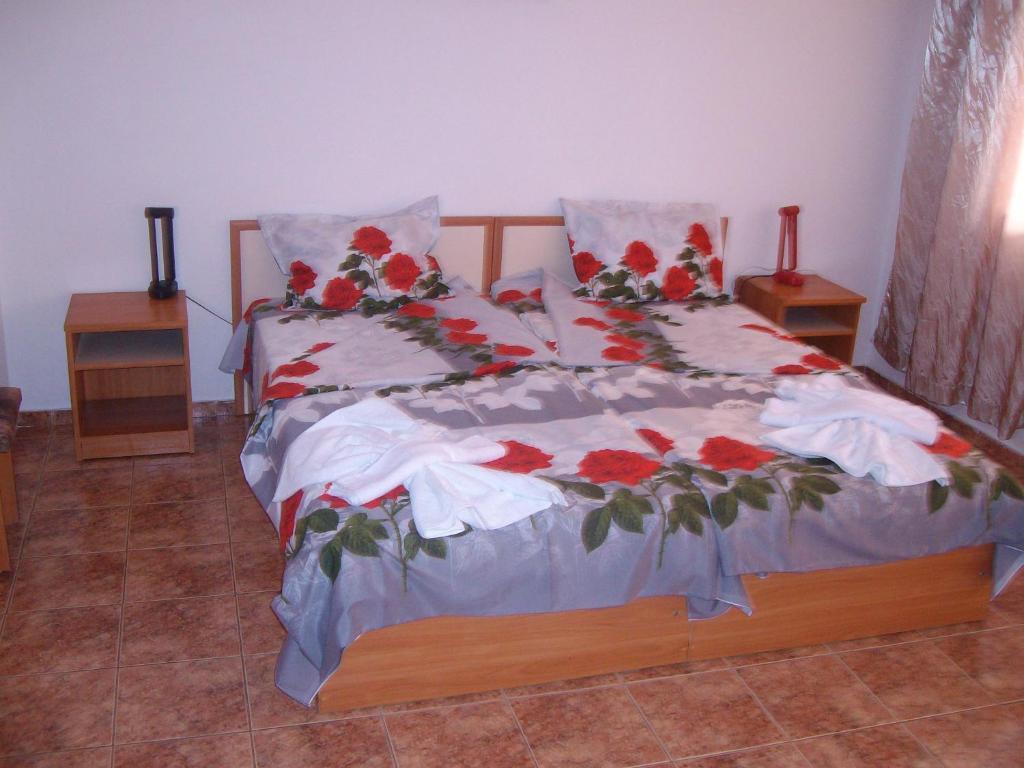 Nelly Guest House Ravda Cameră foto